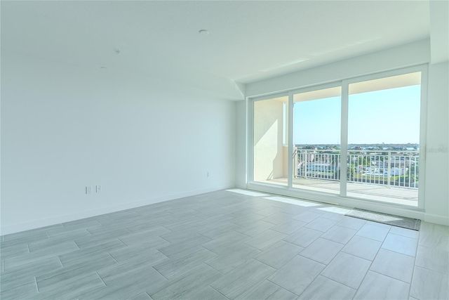 125 ISLAND WAY 503, Clearwater Beach, FL 33767