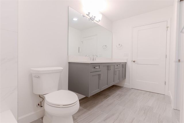 125 ISLAND WAY 503, Clearwater Beach, FL 33767