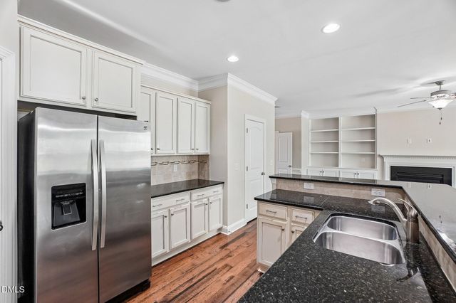 17 Flowers Crest Way, Clayton, NC 27527
