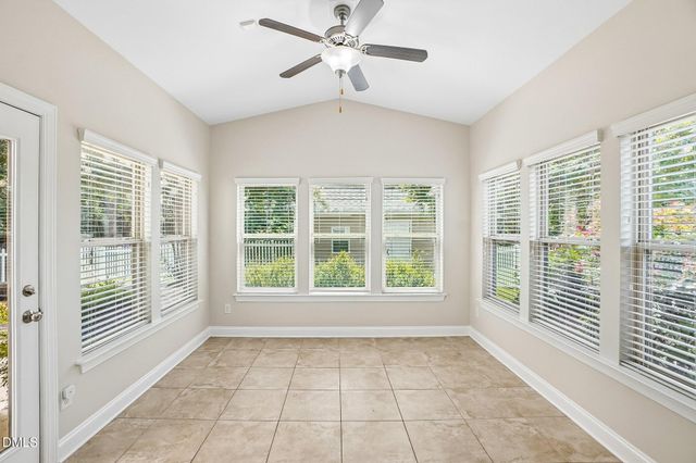 17 Flowers Crest Way, Clayton, NC 27527