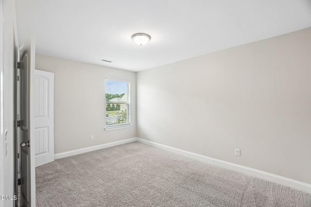 17 Flowers Crest Way, Clayton, NC 27527