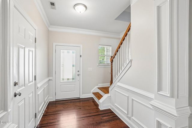 17 Flowers Crest Way, Clayton, NC 27527