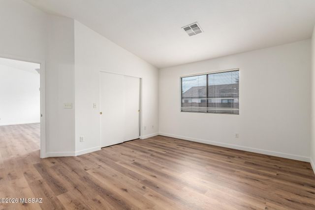 6672 S Yellow Rattle Court, Tucson, AZ 85756