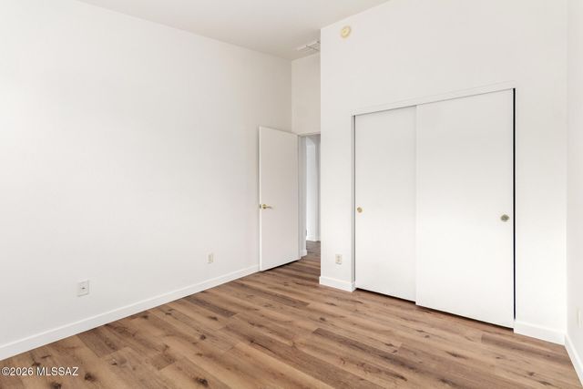 6672 S Yellow Rattle Court, Tucson, AZ 85756