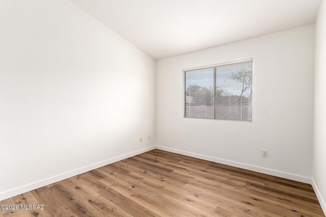 6672 S Yellow Rattle Court, Tucson, AZ 85756