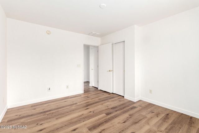 6672 S Yellow Rattle Court, Tucson, AZ 85756