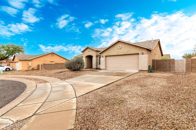 6672 S Yellow Rattle Court, Tucson, AZ 85756