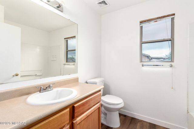 6672 S Yellow Rattle Court, Tucson, AZ 85756