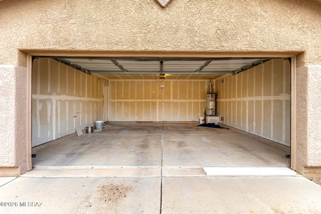 6672 S Yellow Rattle Court, Tucson, AZ 85756