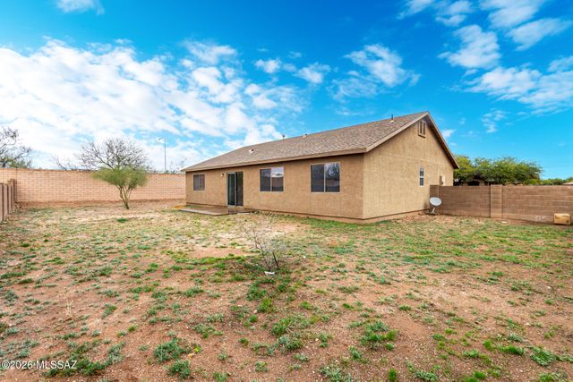 6672 S Yellow Rattle Court, Tucson, AZ 85756