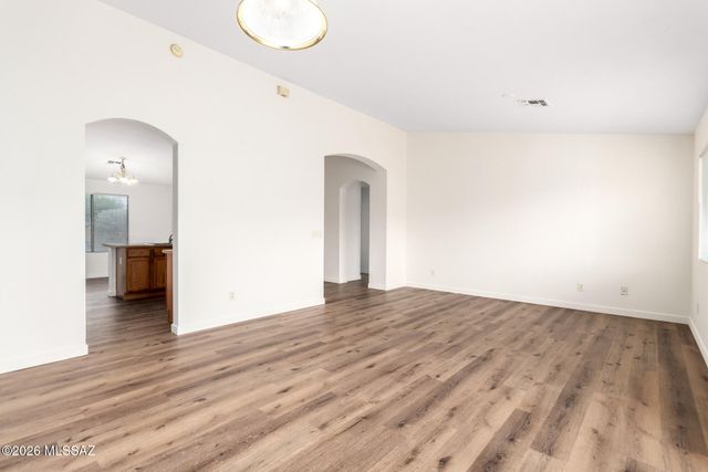 6672 S Yellow Rattle Court, Tucson, AZ 85756