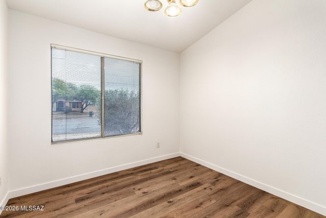 6672 S Yellow Rattle Court, Tucson, AZ 85756