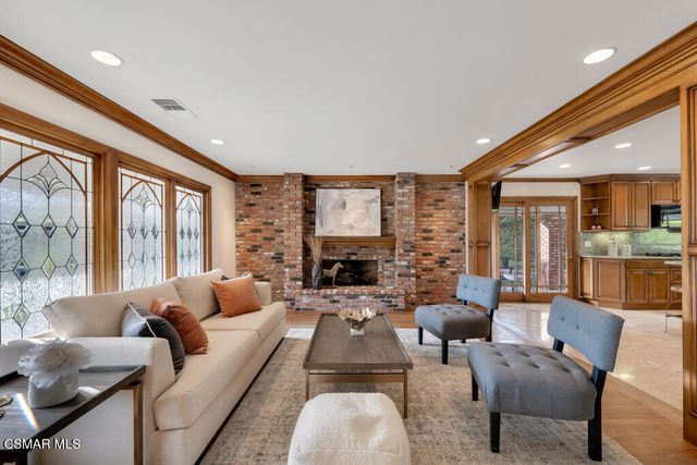 31747 Kentfield Court, Westlake Village, CA 91361