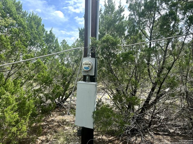 0 SD 24740, Rocksprings, TX 78880