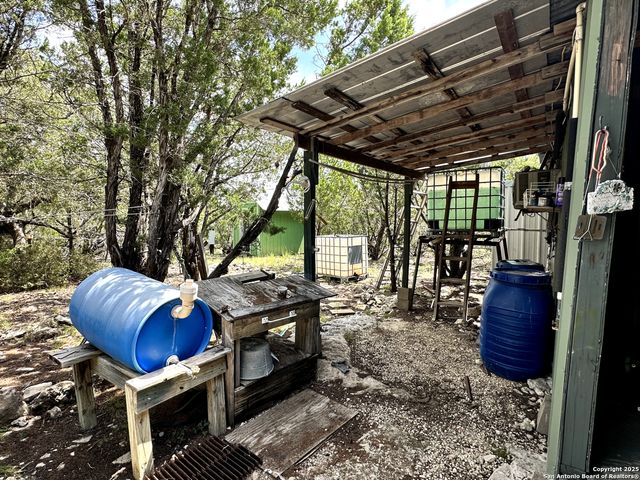 0 SD 24740, Rocksprings, TX 78880