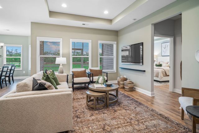 1156 NW Forest Bend Dr NW, Calabash, NC 28467