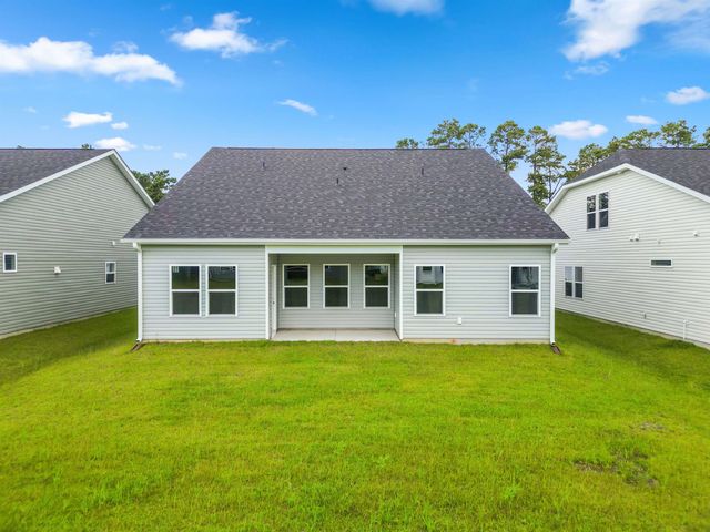 1156 NW Forest Bend Dr NW, Calabash, NC 28467