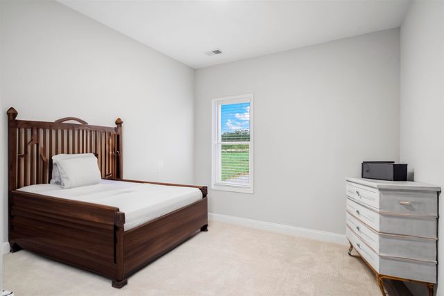 1156 NW Forest Bend Dr NW, Calabash, NC 28467