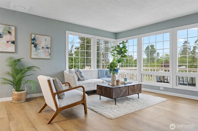 2309 S 249th Street, Kent, WA 98032