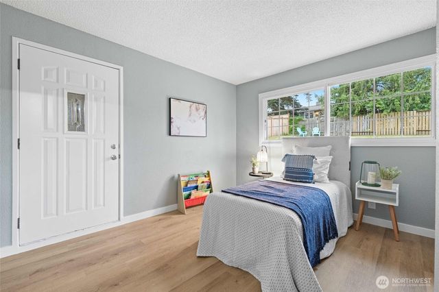 2309 S 249th Street, Kent, WA 98032