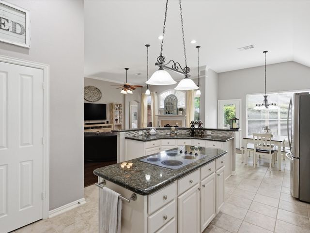 1917 Vintage Drive, Corinth, TX 76210