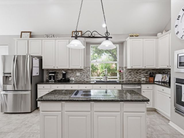 1917 Vintage Drive, Corinth, TX 76210