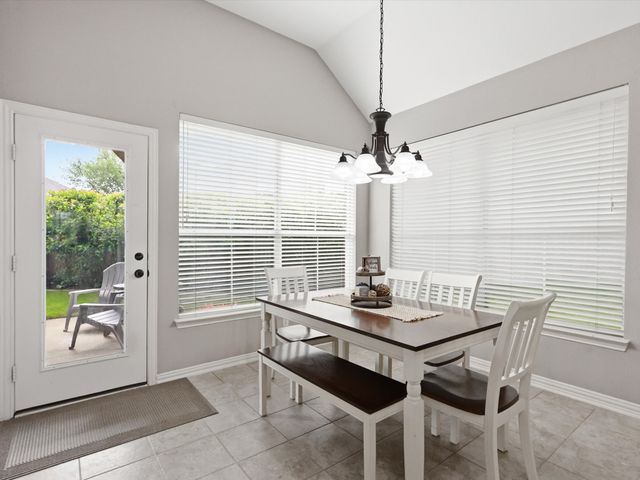 1917 Vintage Drive, Corinth, TX 76210