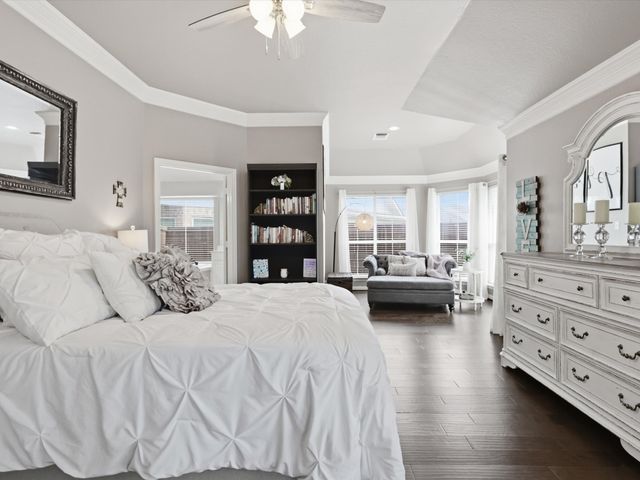 1917 Vintage Drive, Corinth, TX 76210