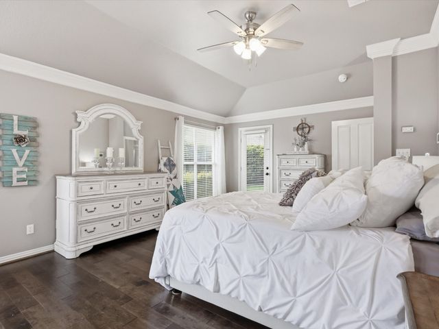 1917 Vintage Drive, Corinth, TX 76210