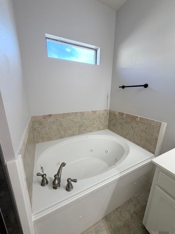 40325 Coldwater Landing Ave, Gonzales, LA 70737