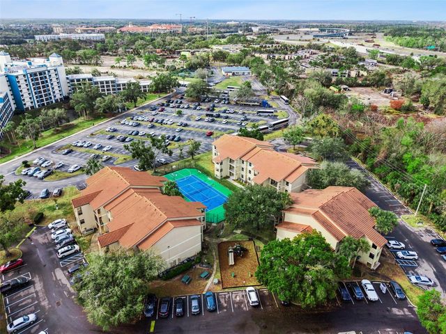 3032 PARKWAY BOULEVARD 305, Kissimmee, FL 34747