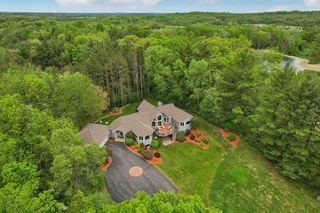 6430 Briarwood DRIVE, Burlington, WI 53105