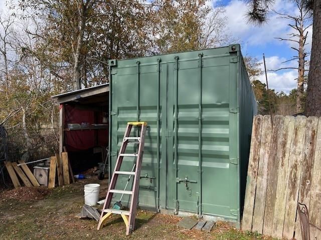 290 County Road 642, Buna, TX 77612