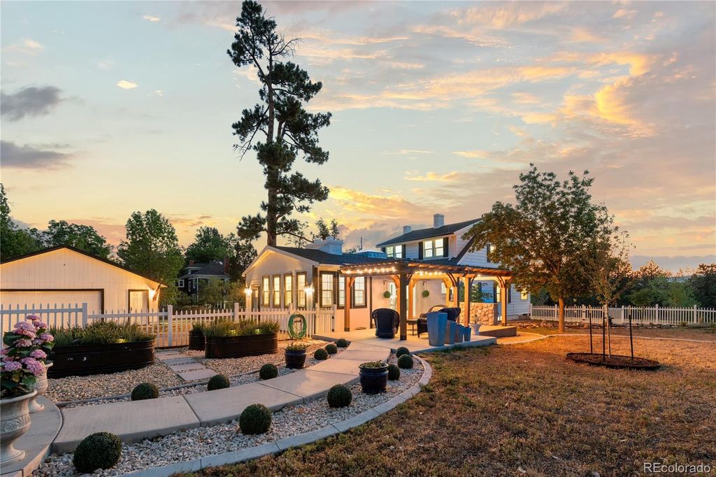 Image 2 of property listing at 7819 Hill Crest Drive, Louviers, CO 80131