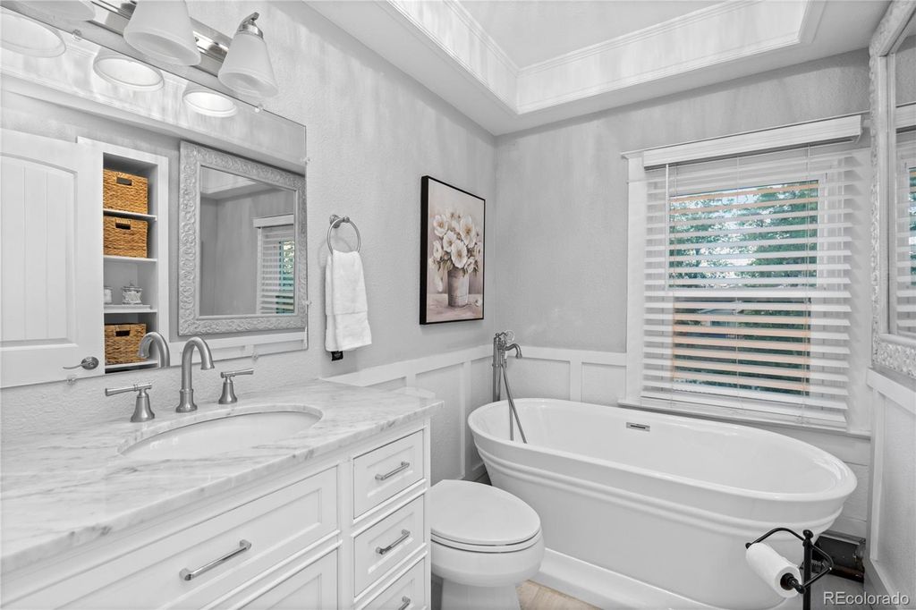 Image 17 of property listing at 7819 Hill Crest Drive, Louviers, CO 80131