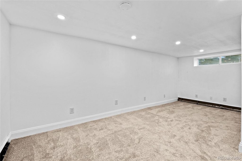 Image 20 of property listing at 7819 Hill Crest Drive, Louviers, CO 80131