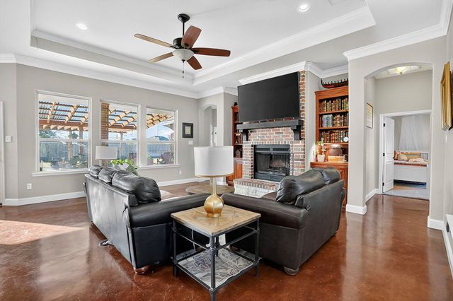 10204 E County Rd 103, Midland, TX 79706