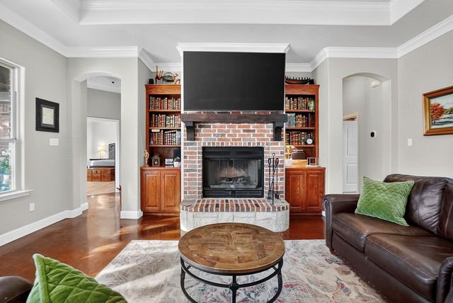 10204 E County Rd 103, Midland, TX 79706