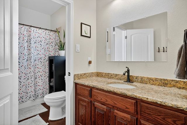 10204 E County Rd 103, Midland, TX 79706