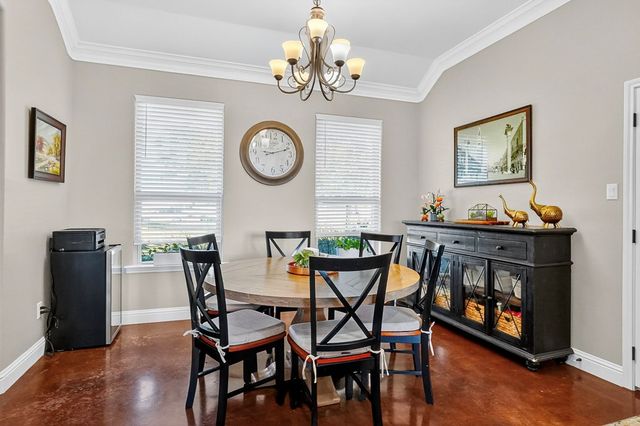 10204 E County Rd 103, Midland, TX 79706