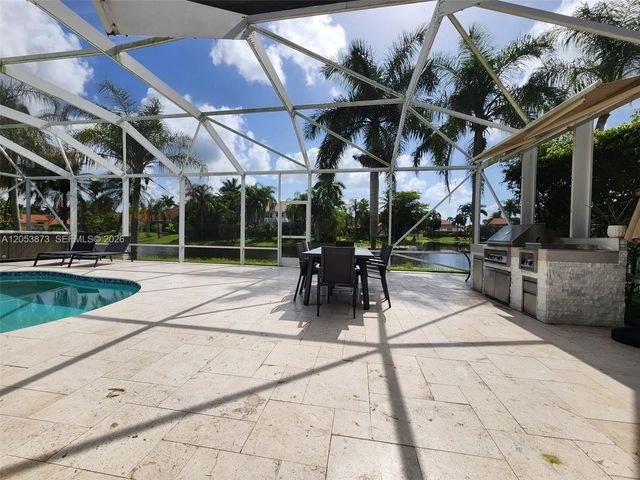 594 Spinnaker, Weston, FL 33326