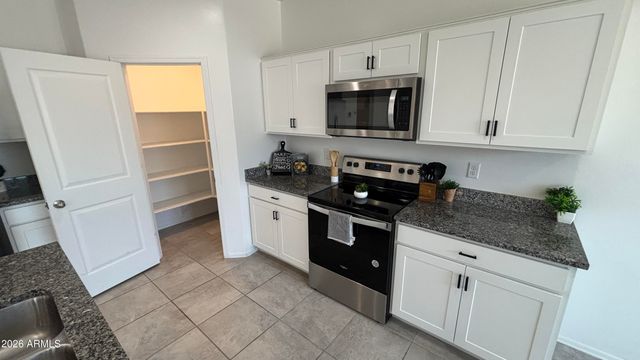 1136 W SAND CANYON Court, Casa Grande, AZ 85122