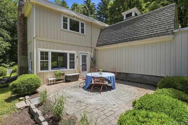 4 Stillwood Road, Cornwall On Hudson, NY 12520