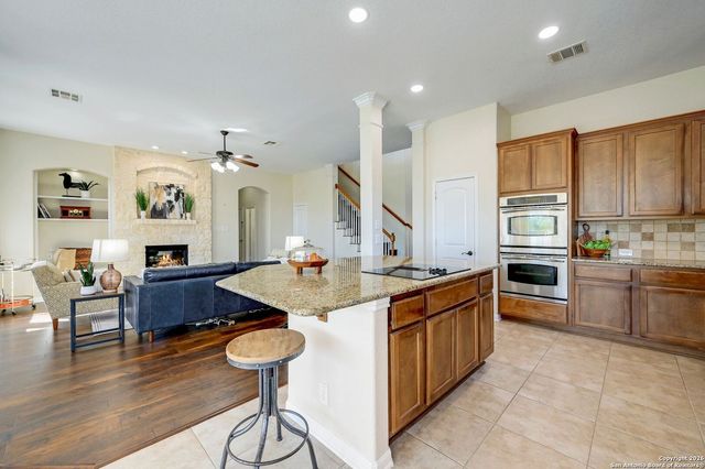 814 Artisan Way, San Antonio, TX 78260