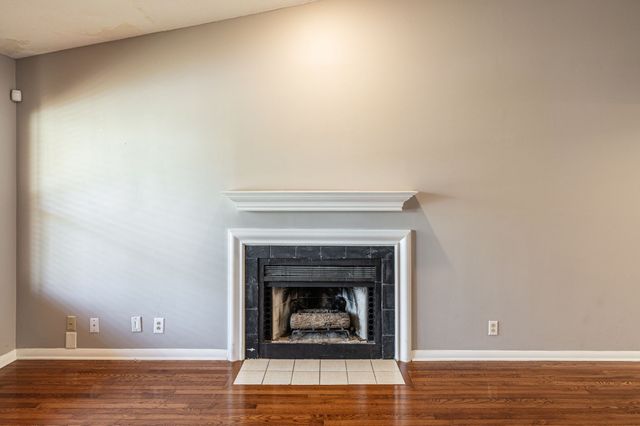 5507 Hill Ct, Nashville, TN 37220
