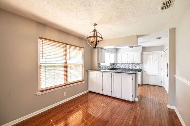 5507 Hill Ct, Nashville, TN 37220