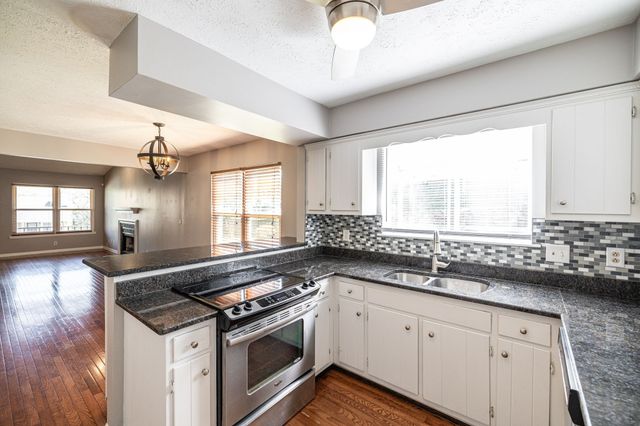 5507 Hill Ct, Nashville, TN 37220