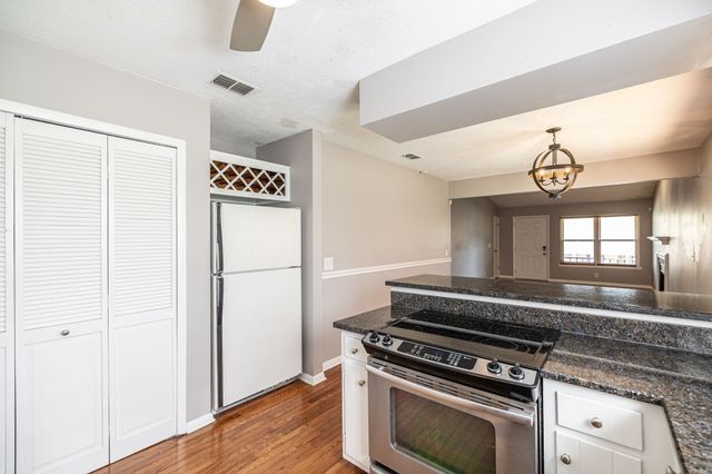 5507 Hill Ct, Nashville, TN 37220