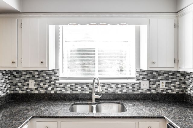 5507 Hill Ct, Nashville, TN 37220
