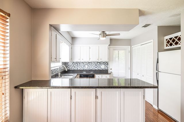 5507 Hill Ct, Nashville, TN 37220